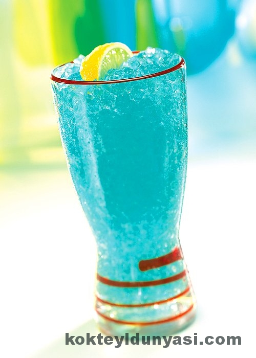 Blue Hawaii Kokteyl