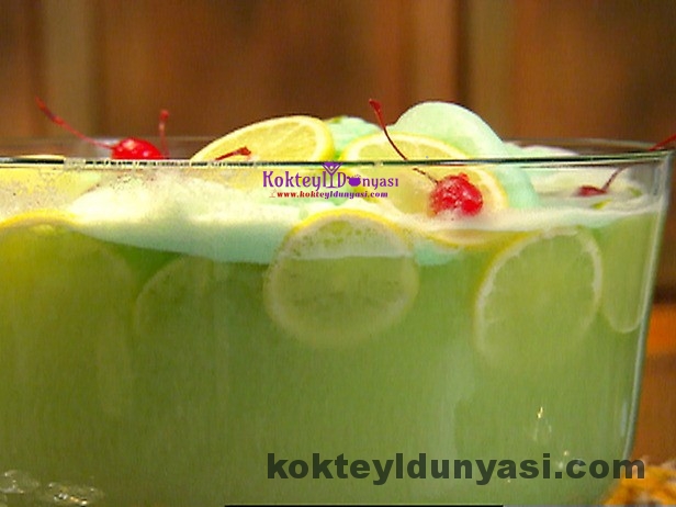 Classic Lime Punch with Vodka
