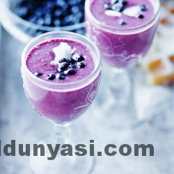 Blueberry-coconut cocktail