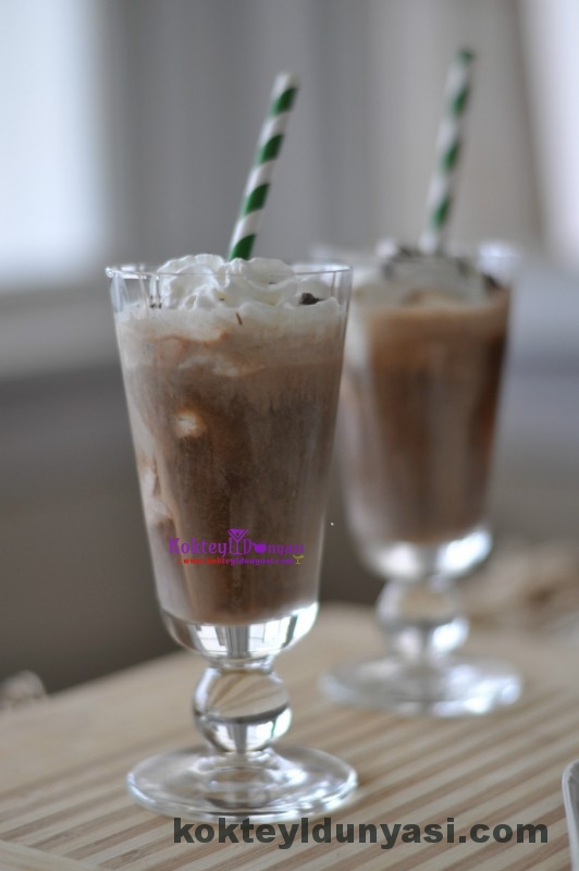 Chocolate Guinness Float